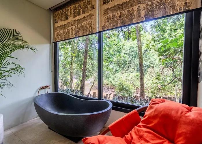 Yara Wellness 5* Munggu
